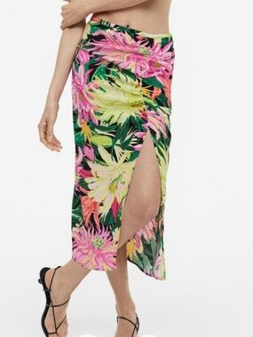 H&M Floral Side-Slit Midi Skirt